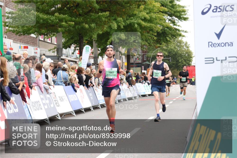 21.09.2025 - PSD Bank Halbmarathon Strokosch-Dieckow http://msf.ph/oto/8939998 21.09.2025 11:29:00 Ziel 1427, 1889, 1907, 1909, 2092 meine-sportfotos.de