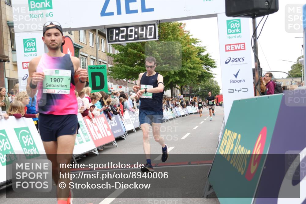 21.09.2025 - PSD Bank Halbmarathon Strokosch-Dieckow http://msf.ph/oto/8940006 21.09.2025 11:29:04 Ziel 1427, 1889, 1907, 2092 meine-sportfotos.de