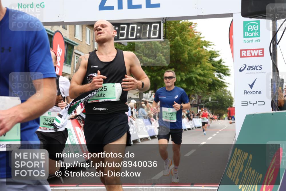 21.09.2025 - PSD Bank Halbmarathon Strokosch-Dieckow http://msf.ph/oto/8940036 21.09.2025 11:29:33 Ziel 1437, 1472, 1525, 1773, 1854, 2955, 3898 meine-sportfotos.de