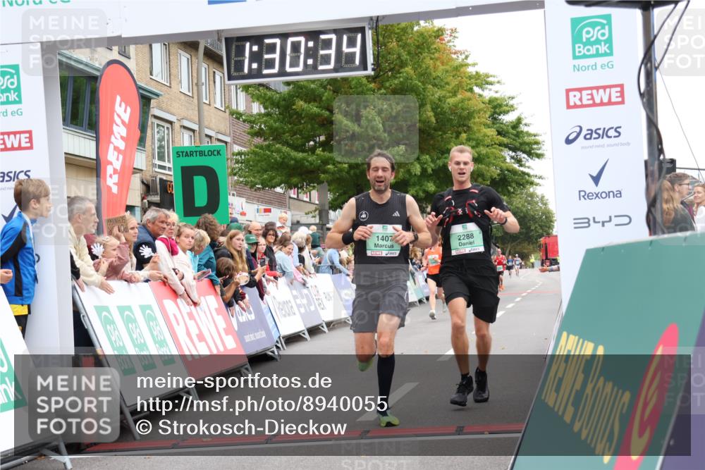 21.09.2025 - PSD Bank Halbmarathon Strokosch-Dieckow http://msf.ph/oto/8940055 21.09.2025 11:29:58 Ziel 1325, 1407, 1939, 2288 meine-sportfotos.de