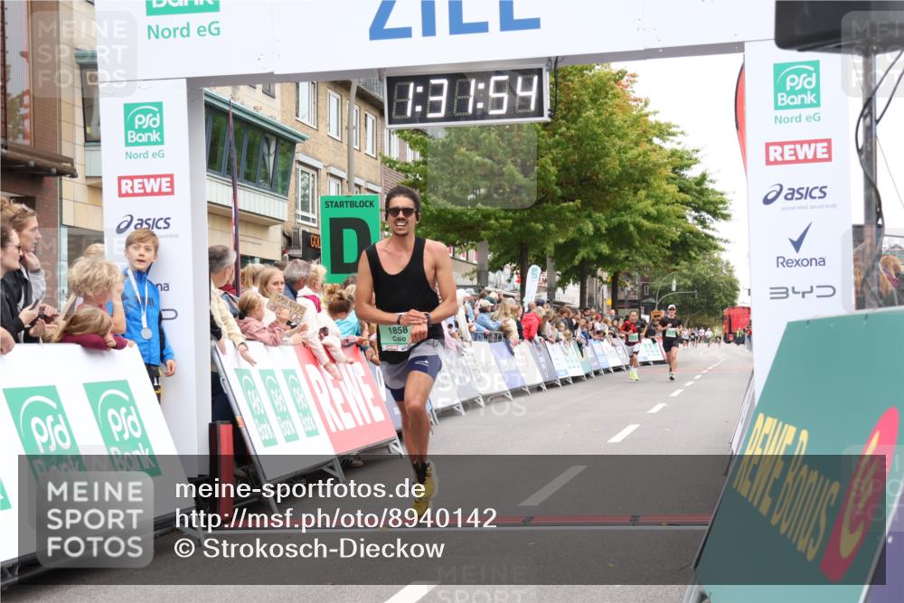 21.09.2025 - PSD Bank Halbmarathon Strokosch-Dieckow http://msf.ph/oto/8940142 21.09.2025 11:31:17 Ziel 1169, 1721, 1858 meine-sportfotos.de