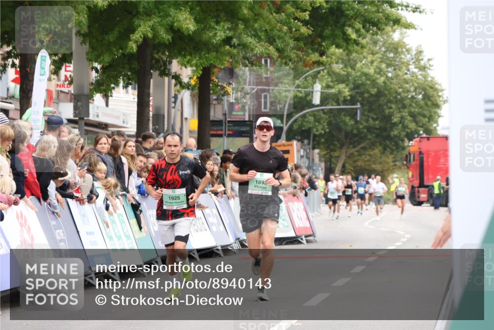 21.09.2025 - PSD Bank Halbmarathon Strokosch-Dieckow http://msf.ph/oto/8940143 21.09.2025 11:31:19 Ziel 1169, 1721, 1858, 1893 meine-sportfotos.de