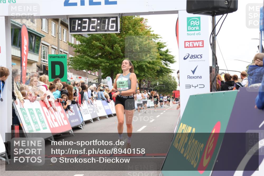 21.09.2025 - PSD Bank Halbmarathon Strokosch-Dieckow http://msf.ph/oto/8940158 21.09.2025 11:31:39 Ziel 2061, 2076 meine-sportfotos.de