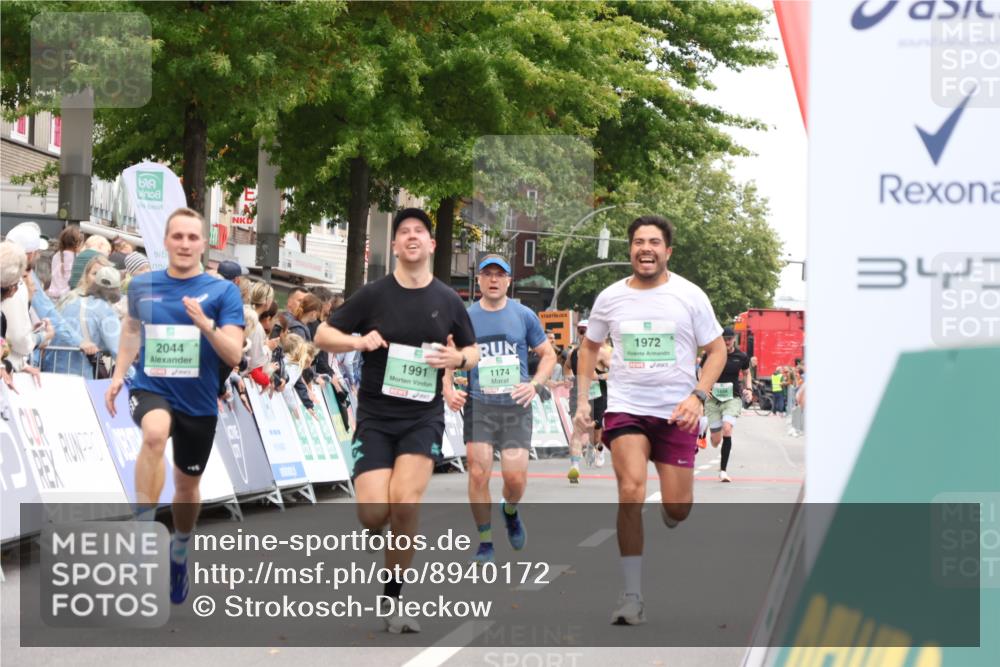 21.09.2025 - PSD Bank Halbmarathon Strokosch-Dieckow http://msf.ph/oto/8940172 21.09.2025 11:31:49 Ziel 1174, 1317, 1607, 1972, 1991, 2044, 2243 meine-sportfotos.de