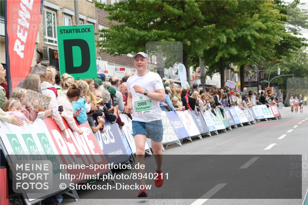 21.09.2025 - PSD Bank Halbmarathon Strokosch-Dieckow http://msf.ph/oto/8940211 21.09.2025 11:32:21 Ziel 2005, 3572 meine-sportfotos.de
