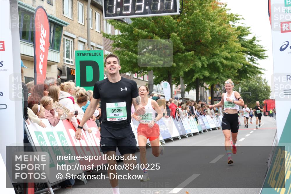 21.09.2025 - PSD Bank Halbmarathon Strokosch-Dieckow http://msf.ph/oto/8940225 21.09.2025 11:32:35 Ziel 1876, 1900, 2028, 3929 meine-sportfotos.de