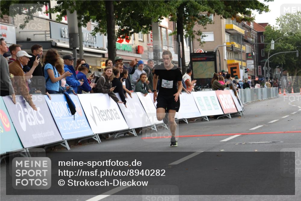 21.09.2025 - PSD Bank Halbmarathon Strokosch-Dieckow http://msf.ph/oto/8940282 21.09.2025 10:24:45 Ziel 350 meine-sportfotos.de