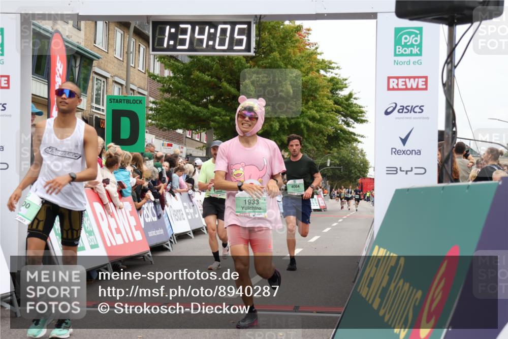 21.09.2025 - PSD Bank Halbmarathon Strokosch-Dieckow http://msf.ph/oto/8940287 21.09.2025 11:33:28 Ziel 1001, 1438, 1533, 1933, 2001, 2126, 4000, 4064 meine-sportfotos.de