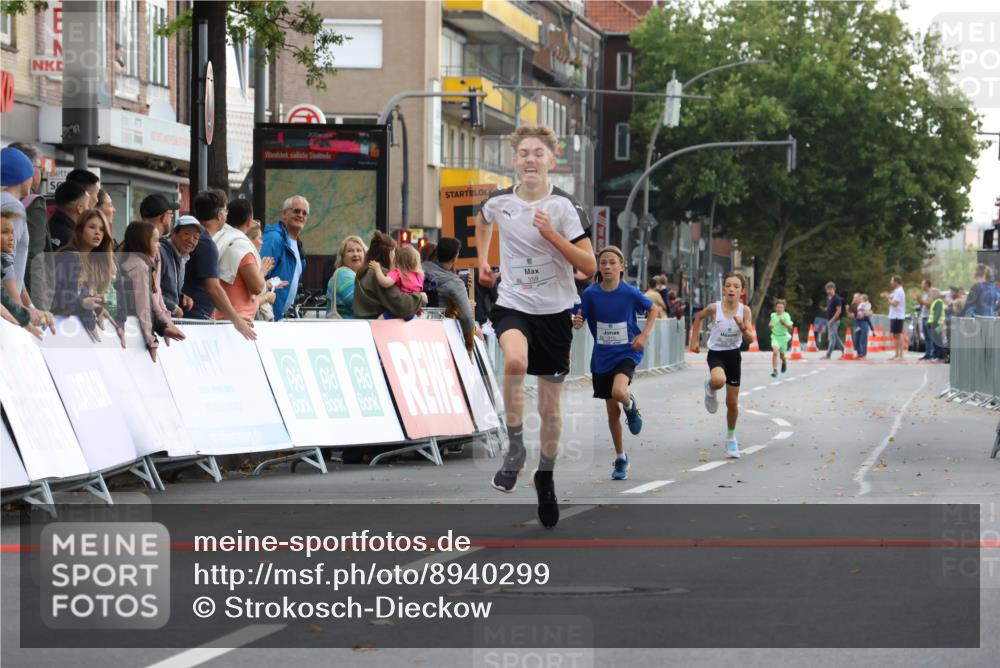 21.09.2025 - PSD Bank Halbmarathon Strokosch-Dieckow http://msf.ph/oto/8940299 21.09.2025 10:25:13 Ziel 310, 359, 378 meine-sportfotos.de