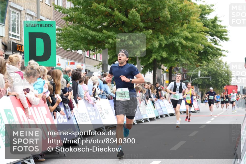 21.09.2025 - PSD Bank Halbmarathon Strokosch-Dieckow http://msf.ph/oto/8940300 21.09.2025 11:33:39 Ziel 1915, 1936 meine-sportfotos.de