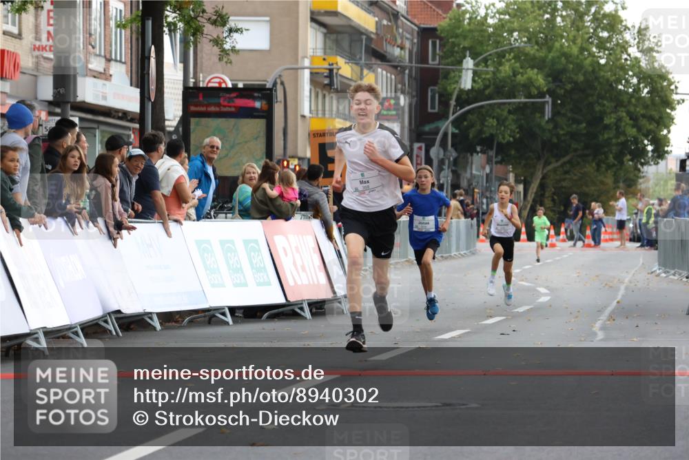 21.09.2025 - PSD Bank Halbmarathon Strokosch-Dieckow http://msf.ph/oto/8940302 21.09.2025 10:25:13 Ziel 310, 359, 378 meine-sportfotos.de