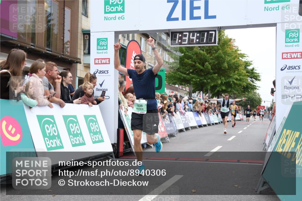 21.09.2025 - PSD Bank Halbmarathon Strokosch-Dieckow http://msf.ph/oto/8940306 21.09.2025 11:33:41 Ziel 1915, 1936 meine-sportfotos.de