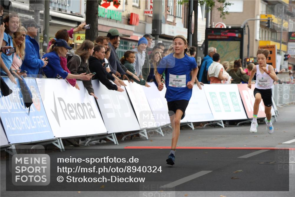 21.09.2025 - PSD Bank Halbmarathon Strokosch-Dieckow http://msf.ph/oto/8940324 21.09.2025 10:25:17 Ziel 310, 359, 378 meine-sportfotos.de
