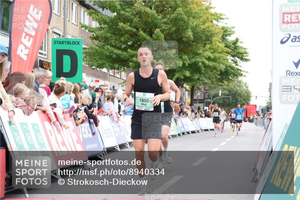 21.09.2025 - PSD Bank Halbmarathon Strokosch-Dieckow http://msf.ph/oto/8940334 21.09.2025 11:33:52 Ziel 1577, 1855, 1990, 2014, 2068 meine-sportfotos.de