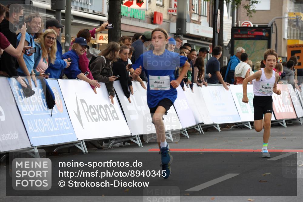 21.09.2025 - PSD Bank Halbmarathon Strokosch-Dieckow http://msf.ph/oto/8940345 21.09.2025 10:25:17 Ziel 310, 359, 378 meine-sportfotos.de