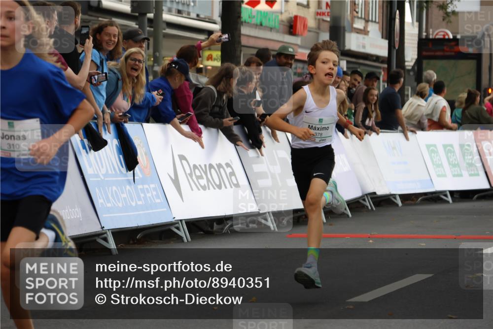21.09.2025 - PSD Bank Halbmarathon Strokosch-Dieckow http://msf.ph/oto/8940351 21.09.2025 10:25:18 Ziel 310, 359, 378 meine-sportfotos.de