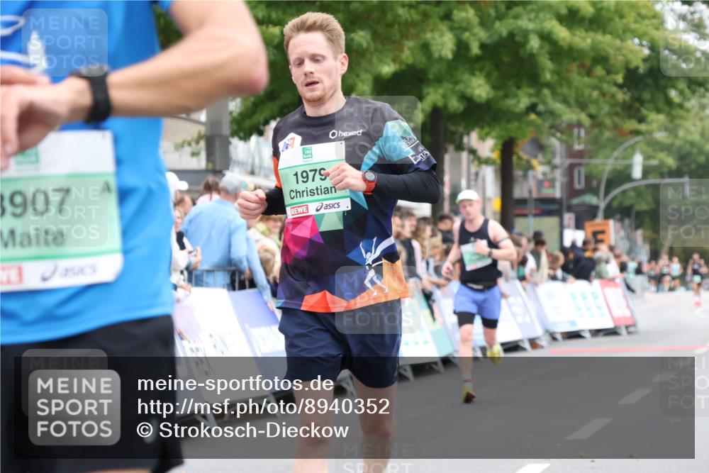 21.09.2025 - PSD Bank Halbmarathon Strokosch-Dieckow http://msf.ph/oto/8940352 21.09.2025 11:34:03 Ziel 1979, 2018, 2082, 3907 meine-sportfotos.de