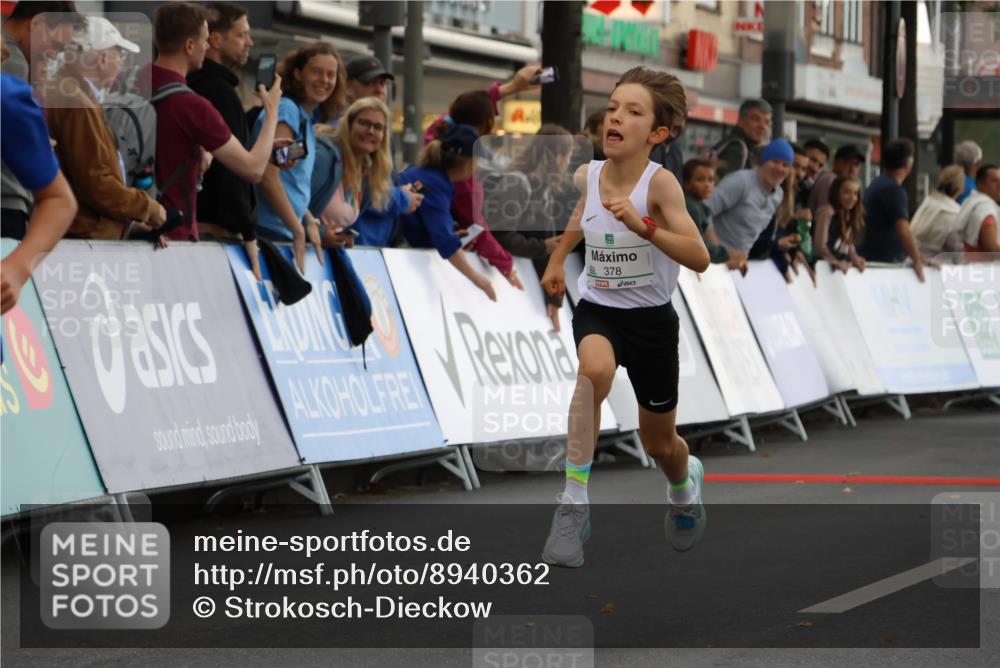 21.09.2025 - PSD Bank Halbmarathon Strokosch-Dieckow http://msf.ph/oto/8940362 21.09.2025 10:25:19 Ziel 310, 359, 378 meine-sportfotos.de