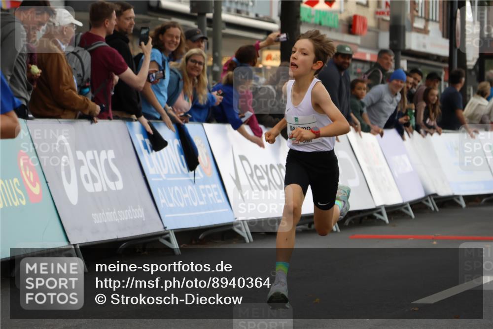 21.09.2025 - PSD Bank Halbmarathon Strokosch-Dieckow http://msf.ph/oto/8940364 21.09.2025 10:25:19 Ziel 310, 359, 378 meine-sportfotos.de