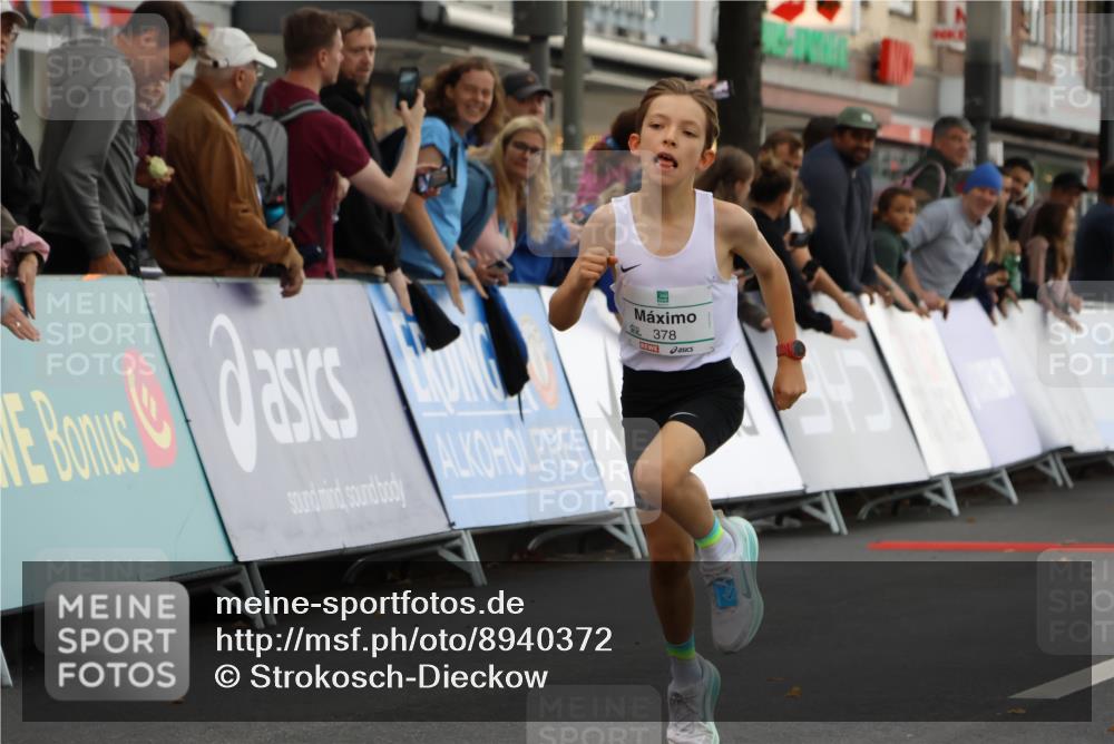 21.09.2025 - PSD Bank Halbmarathon Strokosch-Dieckow http://msf.ph/oto/8940372 21.09.2025 10:25:19 Ziel 310, 359, 378 meine-sportfotos.de