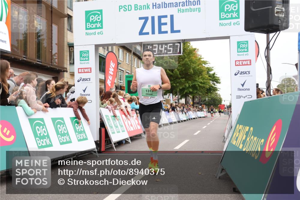 21.09.2025 - PSD Bank Halbmarathon Strokosch-Dieckow http://msf.ph/oto/8940375 21.09.2025 11:34:20 Ziel 1313 meine-sportfotos.de