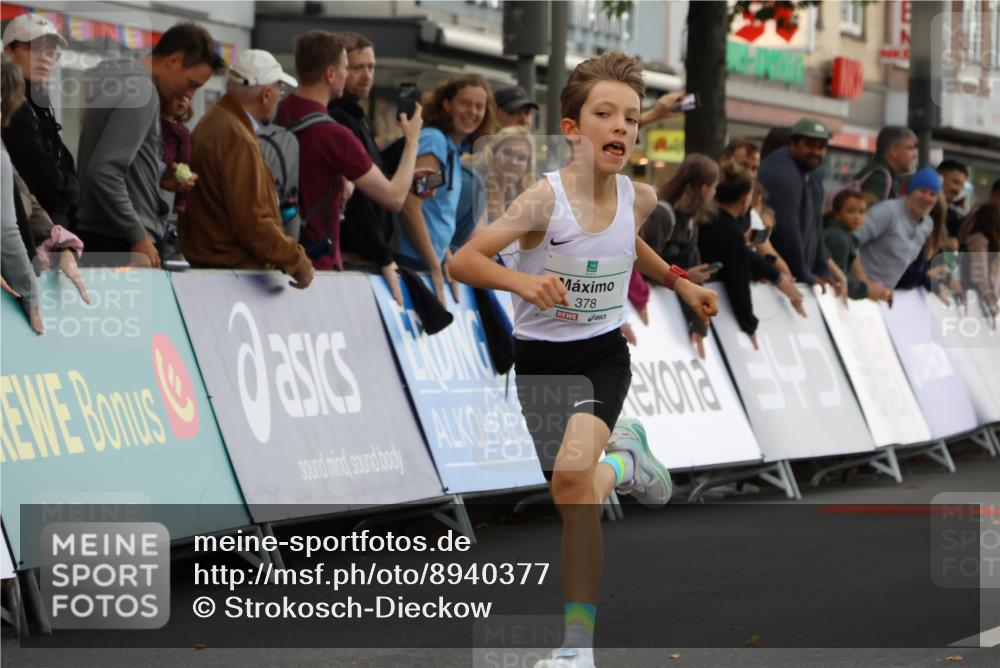 21.09.2025 - PSD Bank Halbmarathon Strokosch-Dieckow http://msf.ph/oto/8940377 21.09.2025 10:25:19 Ziel 310, 359, 378 meine-sportfotos.de