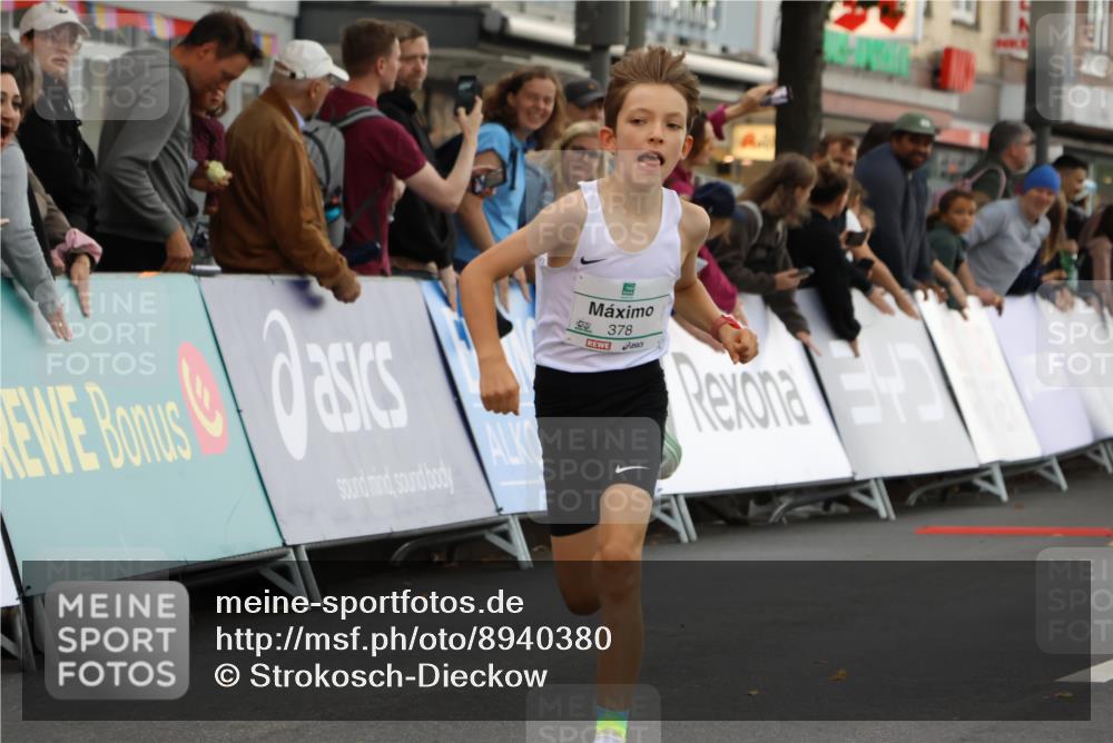 21.09.2025 - PSD Bank Halbmarathon Strokosch-Dieckow http://msf.ph/oto/8940380 21.09.2025 10:25:19 Ziel 310, 359, 378 meine-sportfotos.de