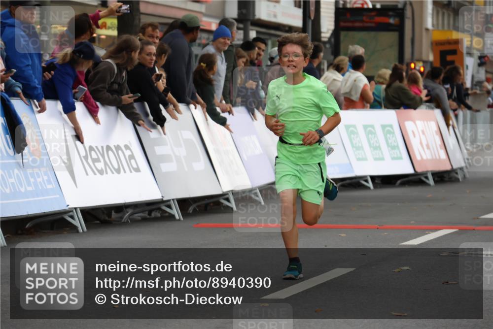 21.09.2025 - PSD Bank Halbmarathon Strokosch-Dieckow http://msf.ph/oto/8940390 21.09.2025 10:25:30 Ziel 206, 268 meine-sportfotos.de