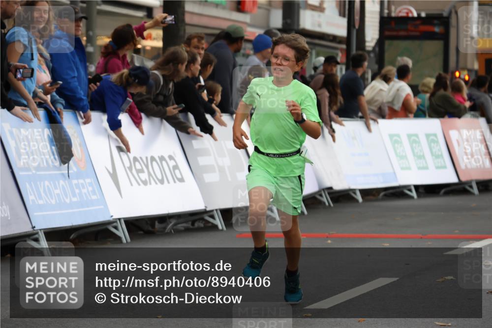 21.09.2025 - PSD Bank Halbmarathon Strokosch-Dieckow http://msf.ph/oto/8940406 21.09.2025 10:25:30 Ziel 206, 268 meine-sportfotos.de
