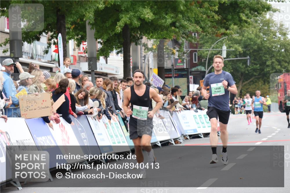 21.09.2025 - PSD Bank Halbmarathon Strokosch-Dieckow http://msf.ph/oto/8940413 21.09.2025 11:34:48 Ziel 1051, 1870 meine-sportfotos.de