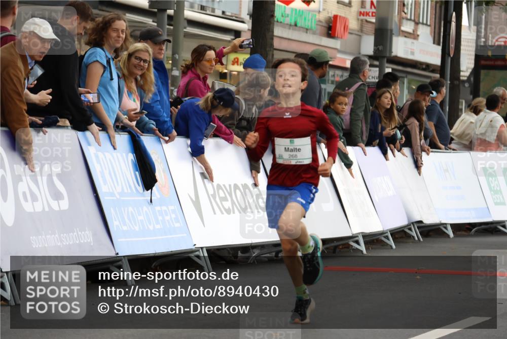 21.09.2025 - PSD Bank Halbmarathon Strokosch-Dieckow http://msf.ph/oto/8940430 21.09.2025 10:25:36 Ziel 206, 268 meine-sportfotos.de