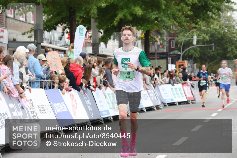 21.09.2025 - PSD Bank Halbmarathon Strokosch-Dieckow http://msf.ph/oto/8940445 21.09.2025 11:35:07 Ziel 1089, 1578, 2007 meine-sportfotos.de