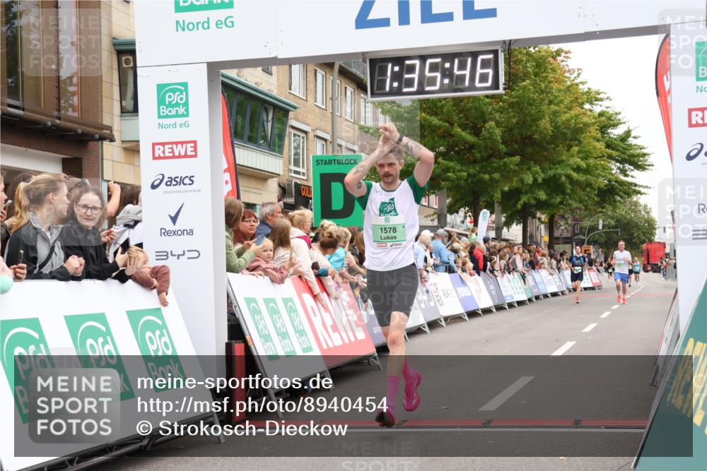 21.09.2025 - PSD Bank Halbmarathon Strokosch-Dieckow http://msf.ph/oto/8940454 21.09.2025 11:35:10 Ziel 1089, 1578, 2007 meine-sportfotos.de