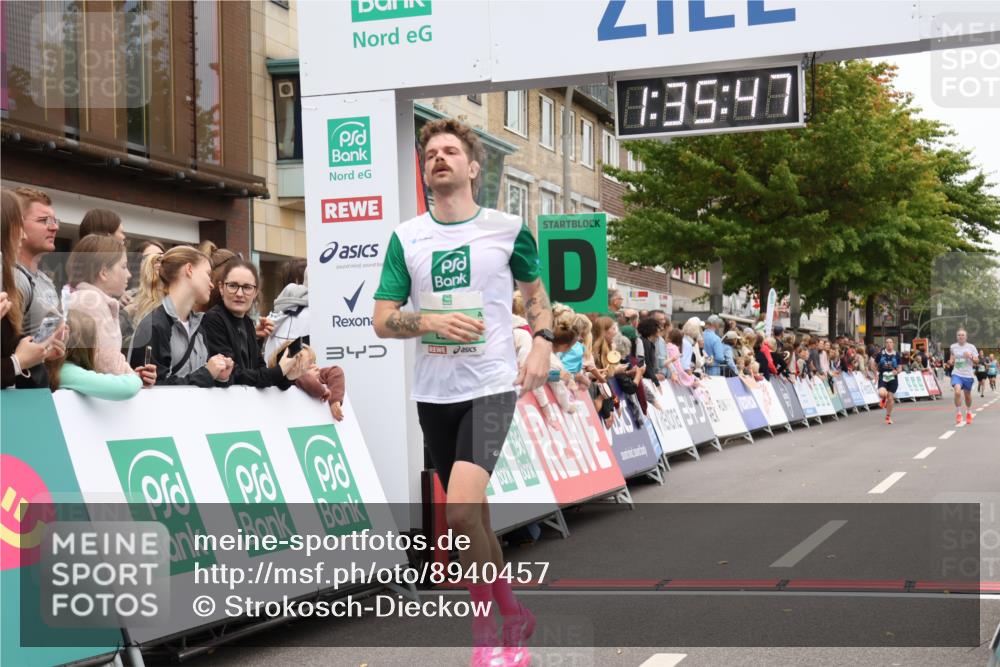 21.09.2025 - PSD Bank Halbmarathon Strokosch-Dieckow http://msf.ph/oto/8940457 21.09.2025 11:35:10 Ziel 1089, 1578, 2007 meine-sportfotos.de