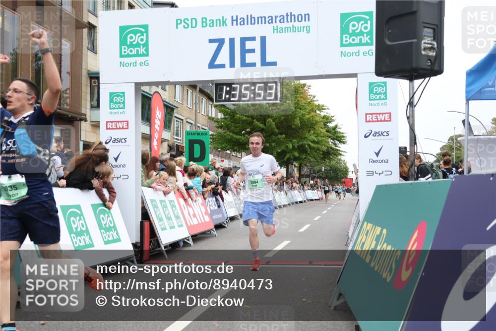 21.09.2025 - PSD Bank Halbmarathon Strokosch-Dieckow http://msf.ph/oto/8940473 21.09.2025 11:35:16 Ziel 1578, 2035, 2094 meine-sportfotos.de