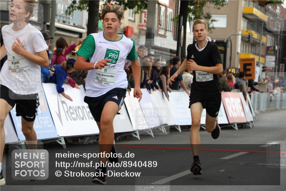 21.09.2025 - PSD Bank Halbmarathon Strokosch-Dieckow http://msf.ph/oto/8940489 21.09.2025 10:25:49 Ziel 115, 118, 232, 248, 349, 444 meine-sportfotos.de