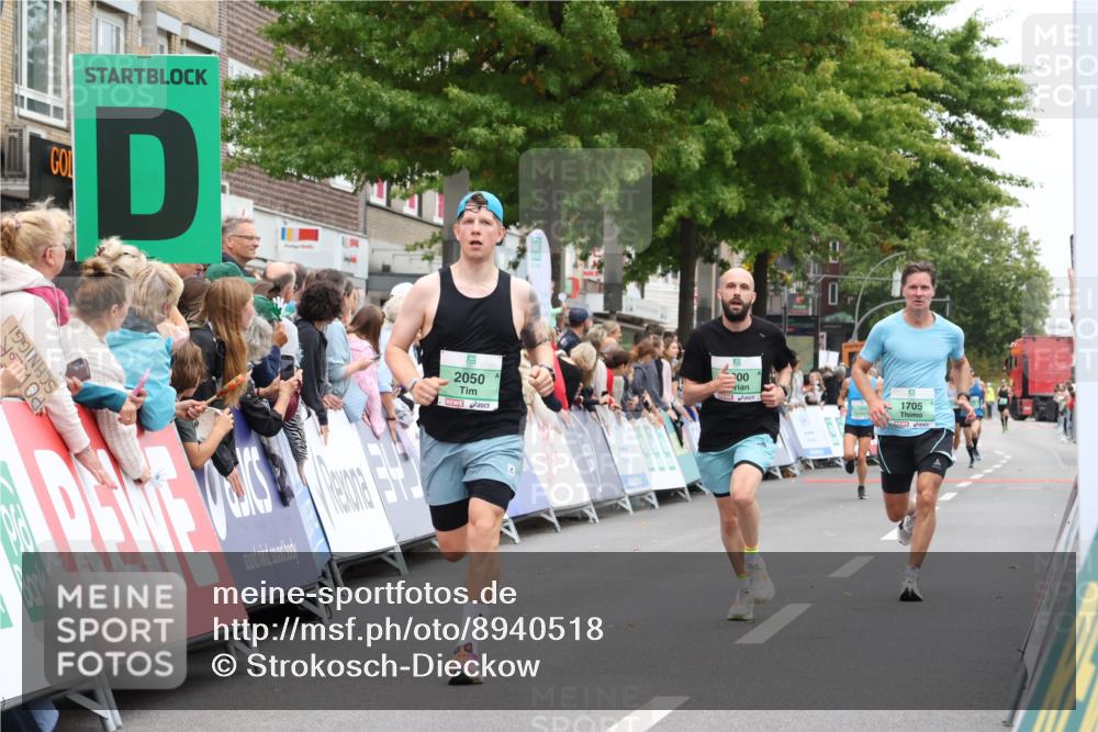 21.09.2025 - PSD Bank Halbmarathon Strokosch-Dieckow http://msf.ph/oto/8940518 21.09.2025 11:35:40 Ziel 1184, 1705, 2000, 2050 meine-sportfotos.de