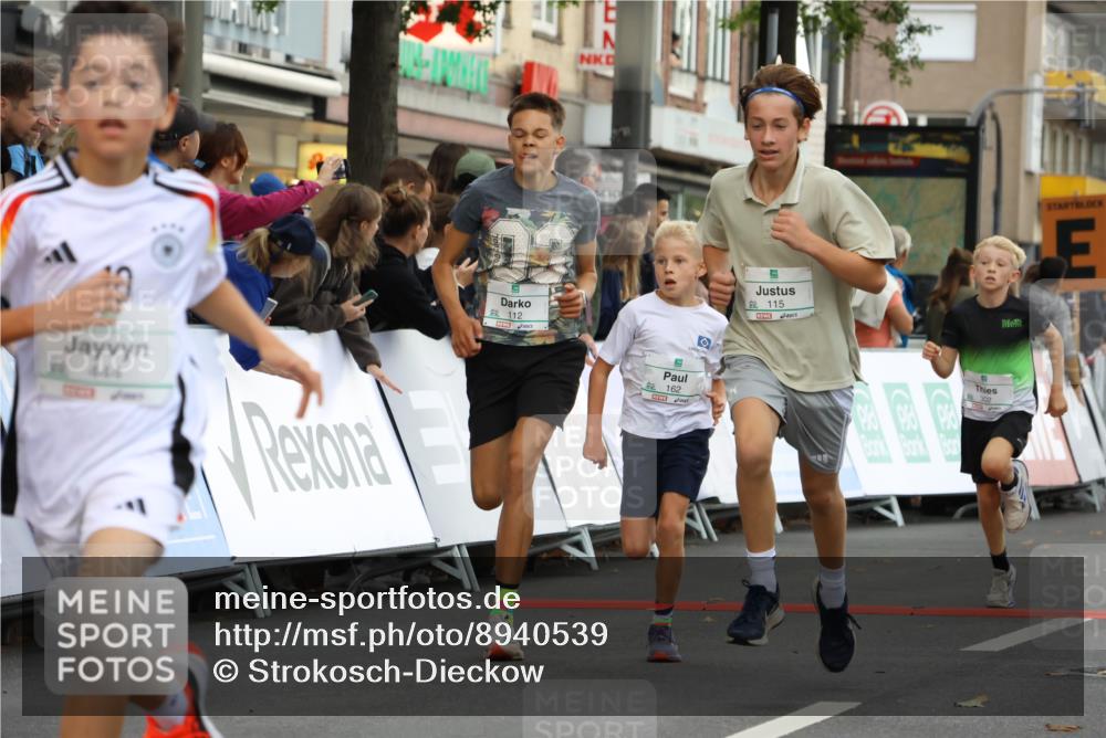 21.09.2025 - PSD Bank Halbmarathon Strokosch-Dieckow http://msf.ph/oto/8940539 21.09.2025 10:25:56 Ziel 112, 115, 118, 162, 232, 248, 302, 349, 421, 444, 450 meine-sportfotos.de