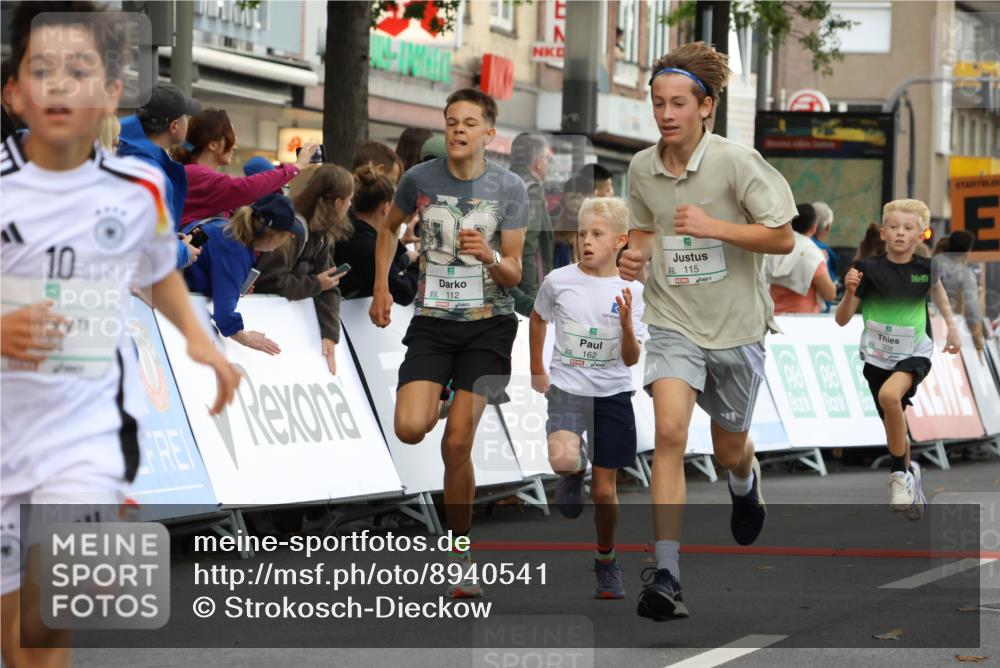 21.09.2025 - PSD Bank Halbmarathon Strokosch-Dieckow http://msf.ph/oto/8940541 21.09.2025 10:25:56 Ziel 112, 115, 118, 162, 232, 248, 302, 349, 421, 444, 450 meine-sportfotos.de