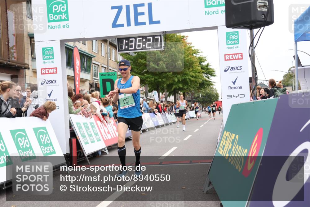 21.09.2025 - PSD Bank Halbmarathon Strokosch-Dieckow http://msf.ph/oto/8940550 21.09.2025 11:35:51 Ziel 1330, 1973, 1976 meine-sportfotos.de