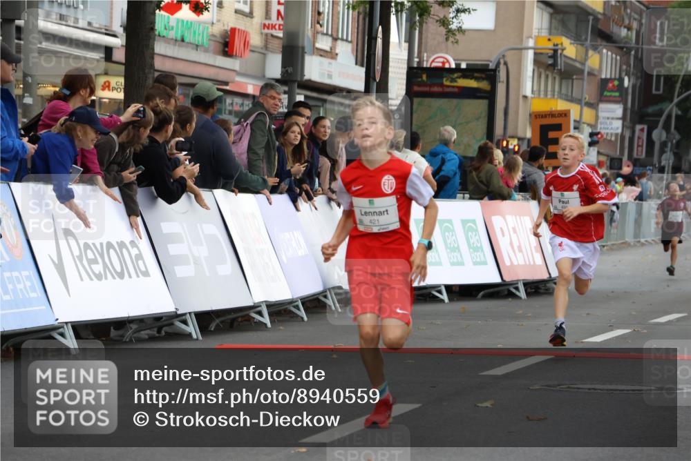 21.09.2025 - PSD Bank Halbmarathon Strokosch-Dieckow http://msf.ph/oto/8940559 21.09.2025 10:26:00 Ziel 106, 112, 115, 162, 302, 421, 444, 450 meine-sportfotos.de