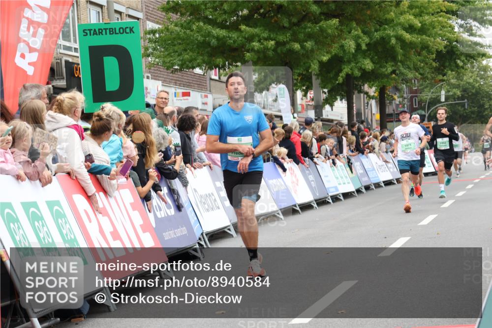 21.09.2025 - PSD Bank Halbmarathon Strokosch-Dieckow http://msf.ph/oto/8940584 21.09.2025 11:36:02 Ziel 1426, 1921, 1922, 1952, 2110 meine-sportfotos.de
