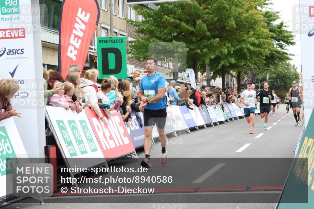 21.09.2025 - PSD Bank Halbmarathon Strokosch-Dieckow http://msf.ph/oto/8940586 21.09.2025 11:36:03 Ziel 1426, 1921, 1922, 1952, 2033, 2051, 2110 meine-sportfotos.de