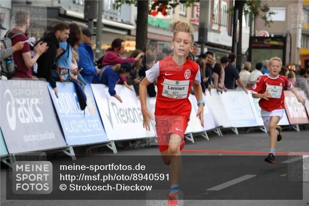 21.09.2025 - PSD Bank Halbmarathon Strokosch-Dieckow http://msf.ph/oto/8940591 21.09.2025 10:26:01 Ziel 106, 112, 115, 162, 302, 421, 444, 450 meine-sportfotos.de