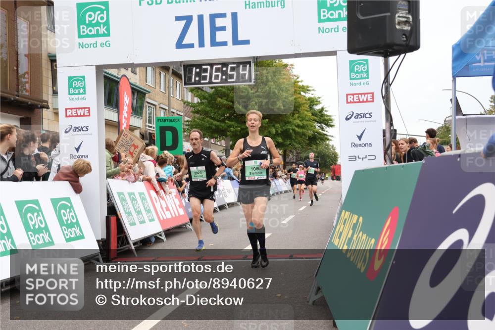 21.09.2025 - PSD Bank Halbmarathon Strokosch-Dieckow http://msf.ph/oto/8940627 21.09.2025 11:36:18 Ziel 1044, 1060, 1977, 2023, 2048 meine-sportfotos.de