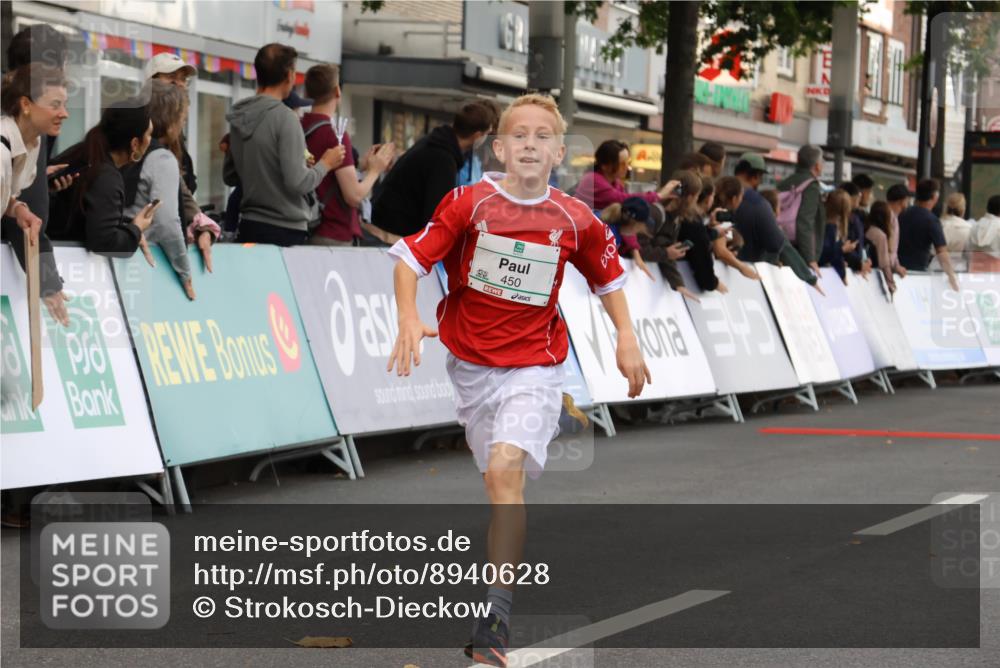 21.09.2025 - PSD Bank Halbmarathon Strokosch-Dieckow http://msf.ph/oto/8940628 21.09.2025 10:26:03 Ziel 106, 112, 115, 162, 226, 302, 421, 444, 450 meine-sportfotos.de