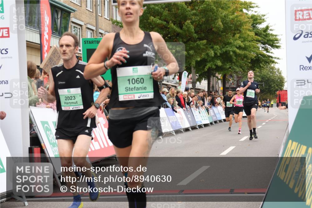 21.09.2025 - PSD Bank Halbmarathon Strokosch-Dieckow http://msf.ph/oto/8940630 21.09.2025 11:36:18 Ziel 1044, 1060, 1977, 2023, 2048 meine-sportfotos.de