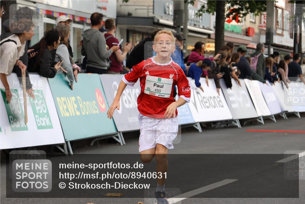 21.09.2025 - PSD Bank Halbmarathon Strokosch-Dieckow http://msf.ph/oto/8940631 21.09.2025 10:26:03 Ziel 106, 112, 115, 162, 226, 302, 421, 444, 450 meine-sportfotos.de