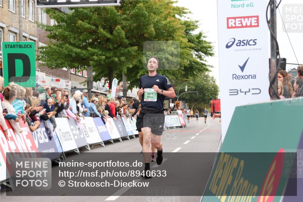 21.09.2025 - PSD Bank Halbmarathon Strokosch-Dieckow http://msf.ph/oto/8940633 21.09.2025 11:36:20 Ziel 1044, 1060, 1977, 2023, 2048, 2128 meine-sportfotos.de