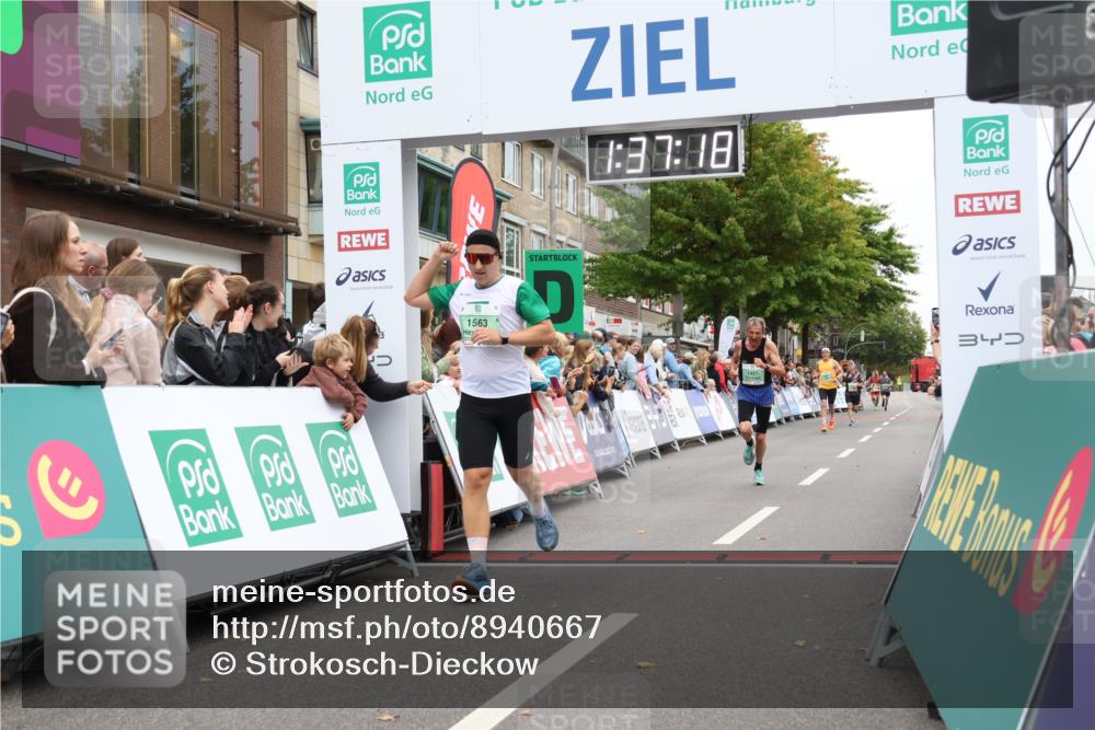 21.09.2025 - PSD Bank Halbmarathon Strokosch-Dieckow http://msf.ph/oto/8940667 21.09.2025 11:36:41 Ziel 1421, 1563, 2039 meine-sportfotos.de